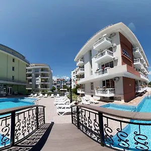Hotel Zaara, Słoneczny Brzeg